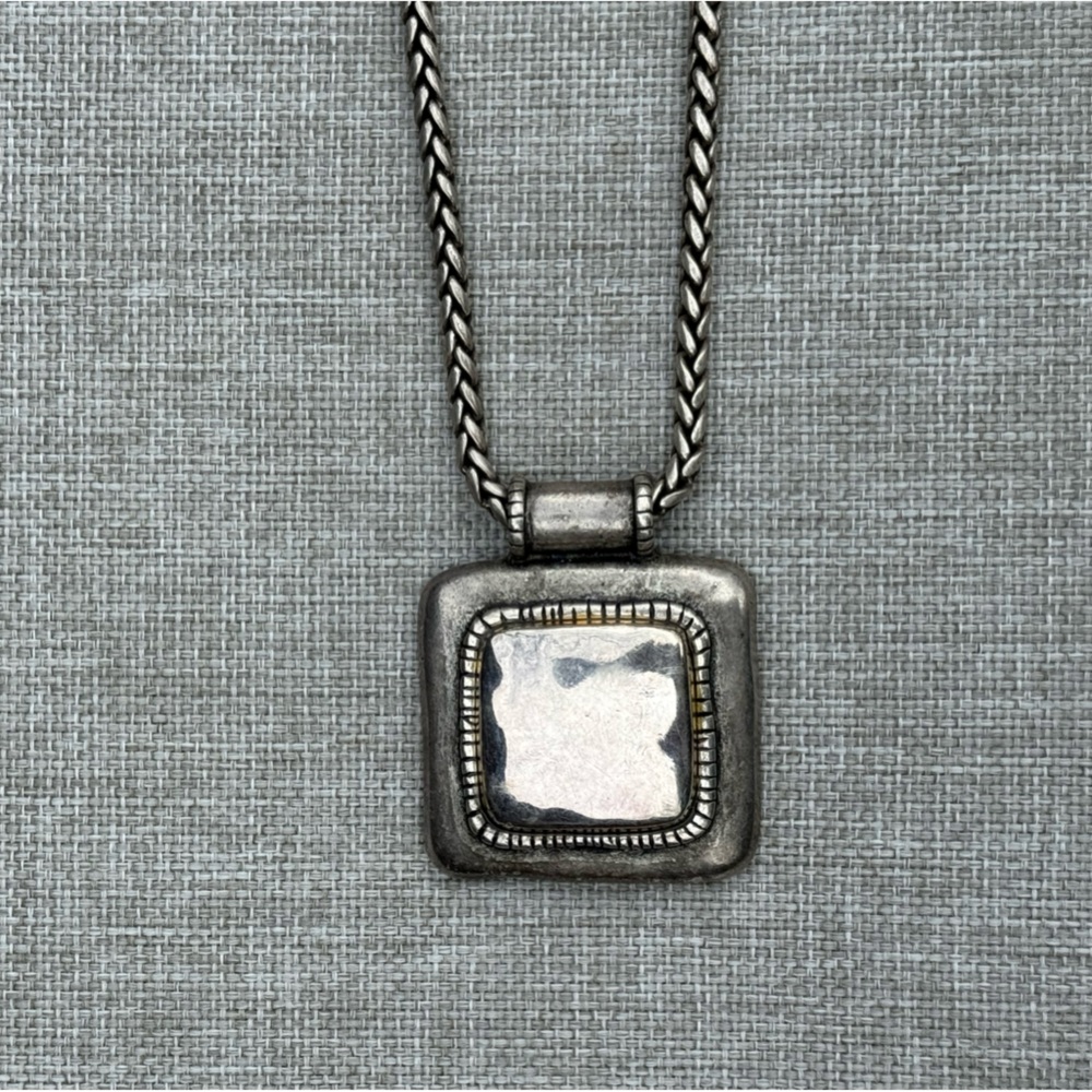 Chico’s Necklace 24”, Shiny Silver Medal, Serpentine Chain